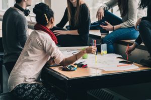 Teta drogerie a studenti